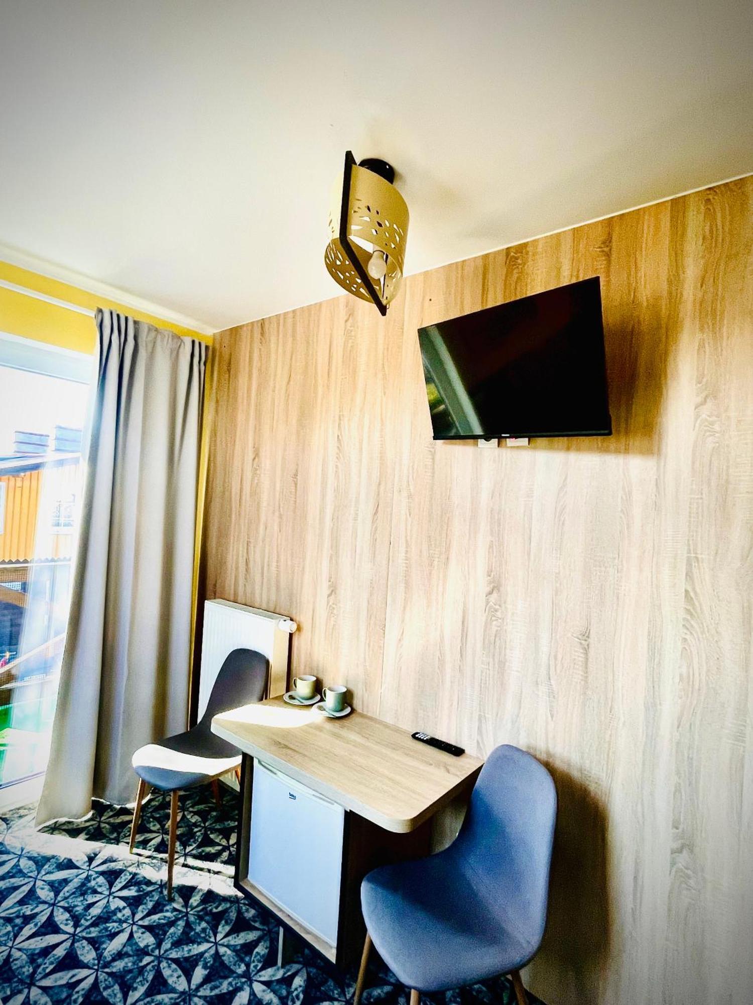 מאלבורק B&B Vis A Vis Zamku מראה חיצוני תמונה